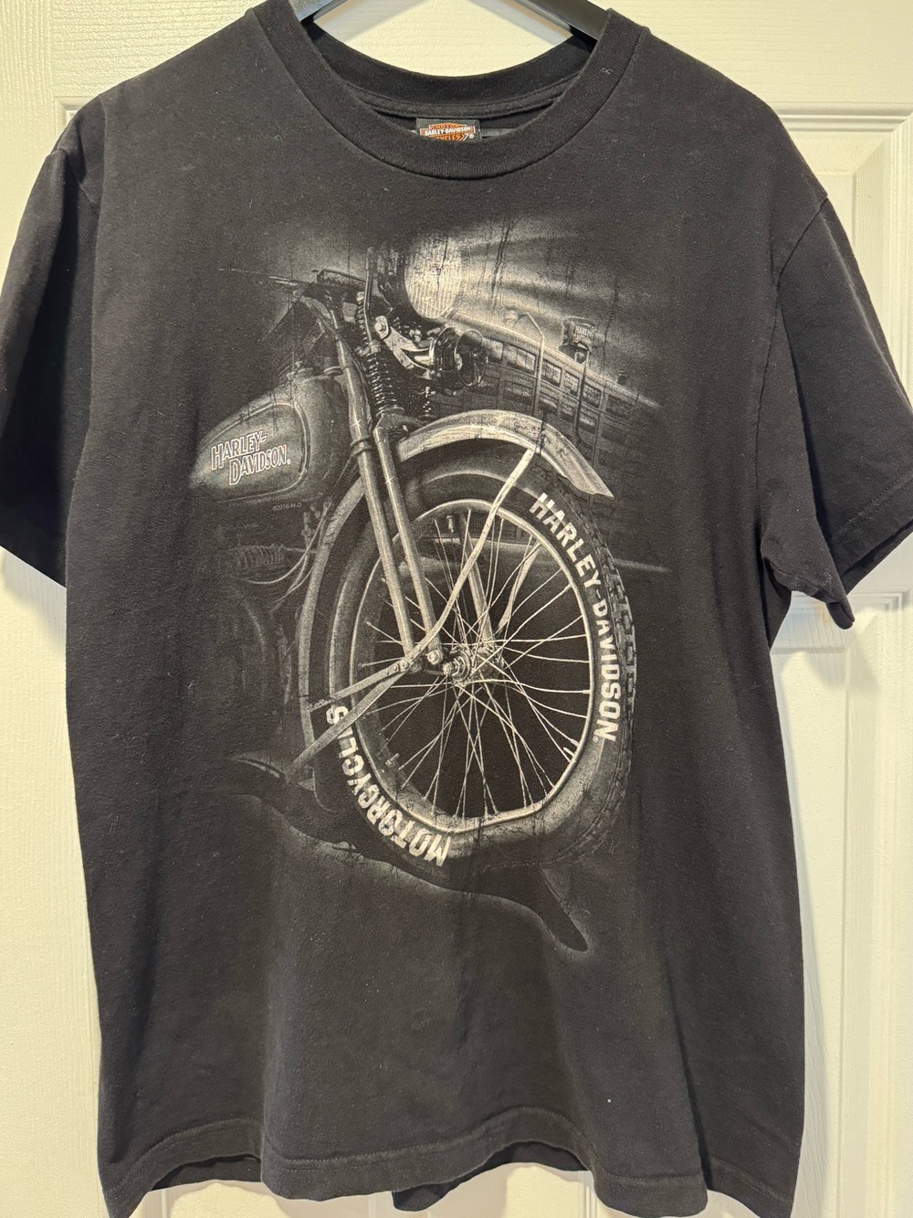 Harley-Davidson Black Tee with Motorcycle Wheel Graphic